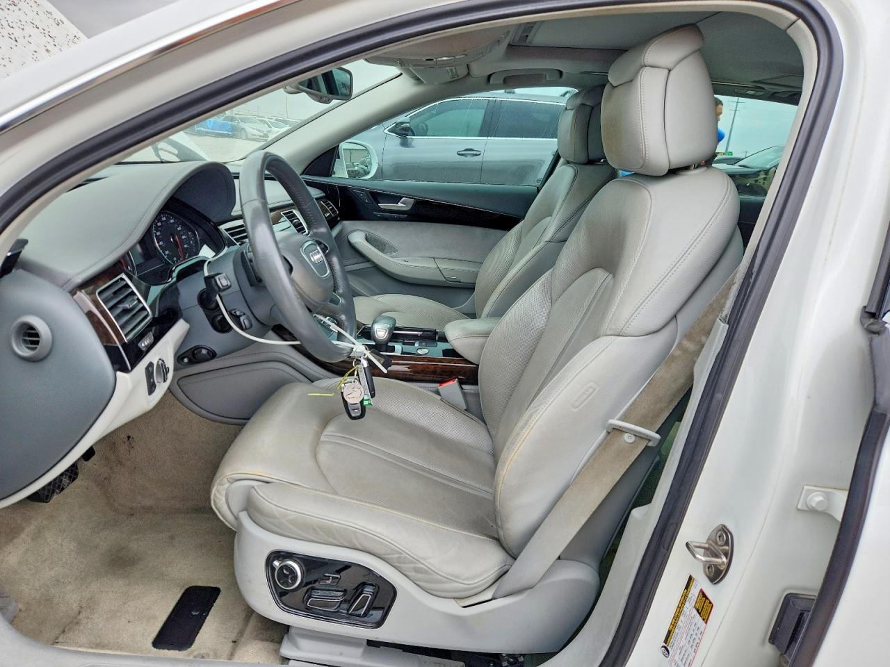 2011 AUDI A8 L QUATTRO photo 7