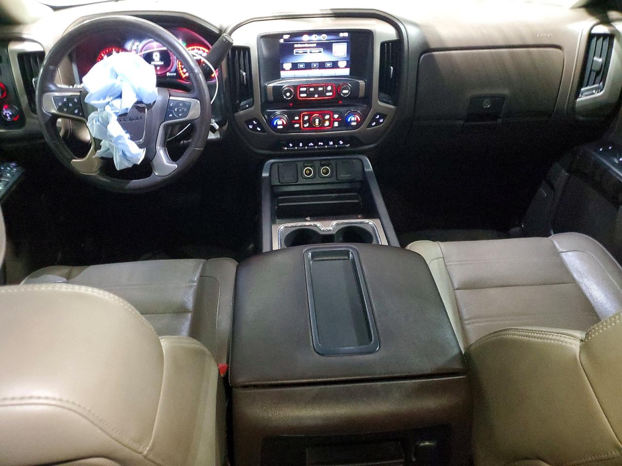 2015 GMC SIERRA K1500 DENALI photo 8