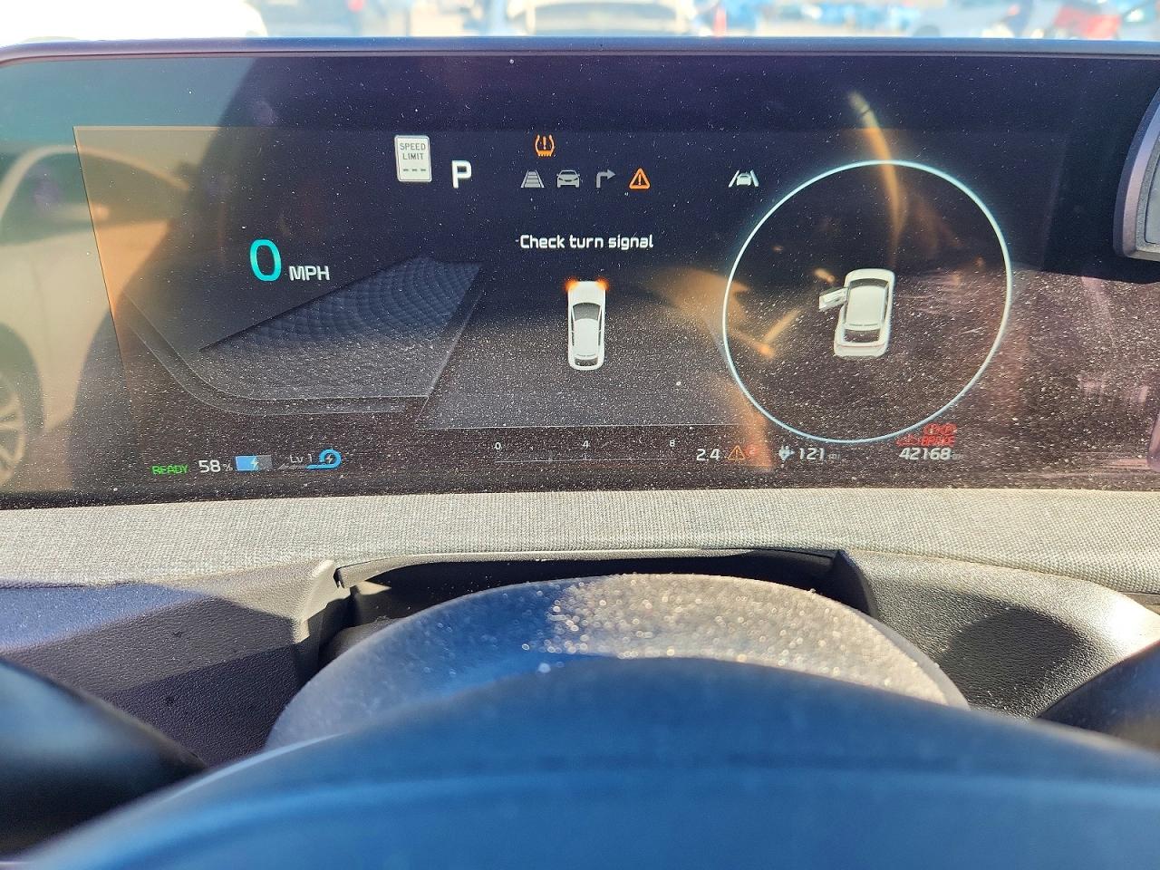 2022 KIA EV6 WIND photo 17