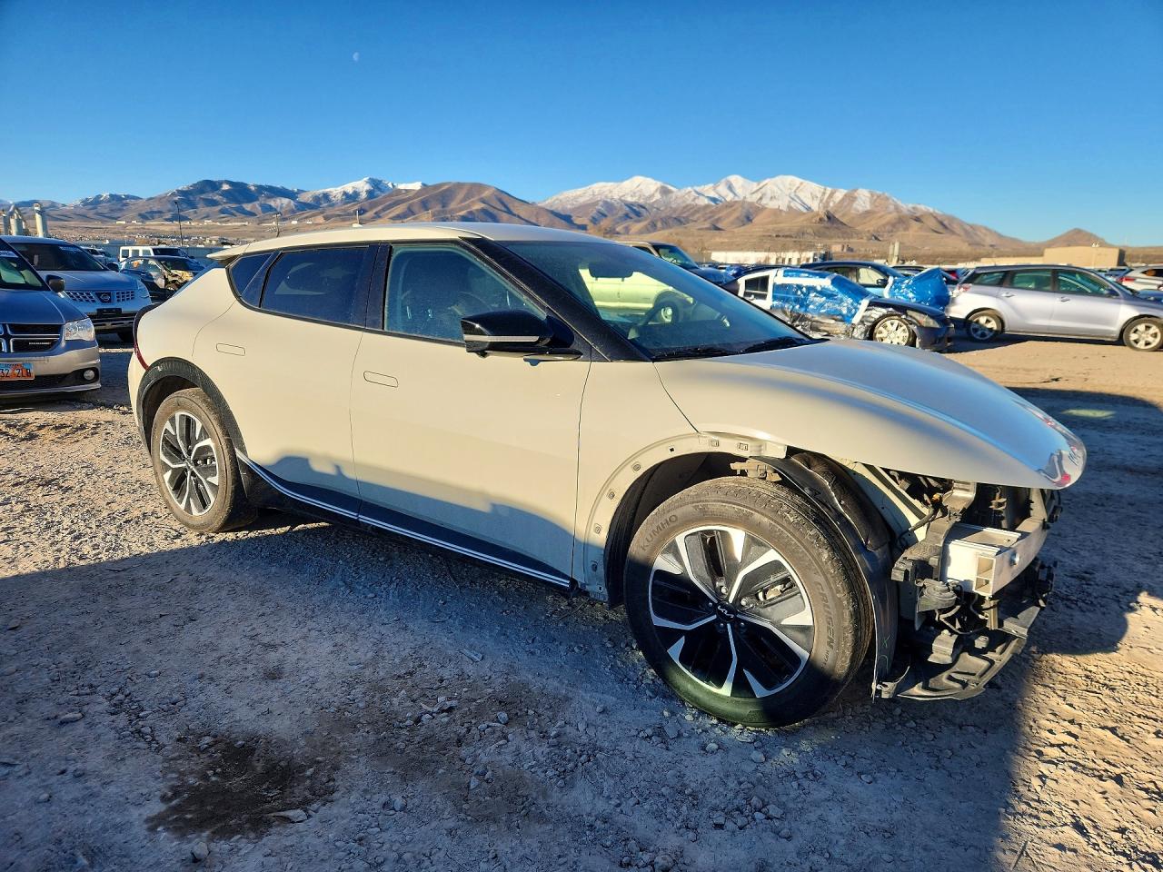 2022 KIA EV6 WIND photo 7