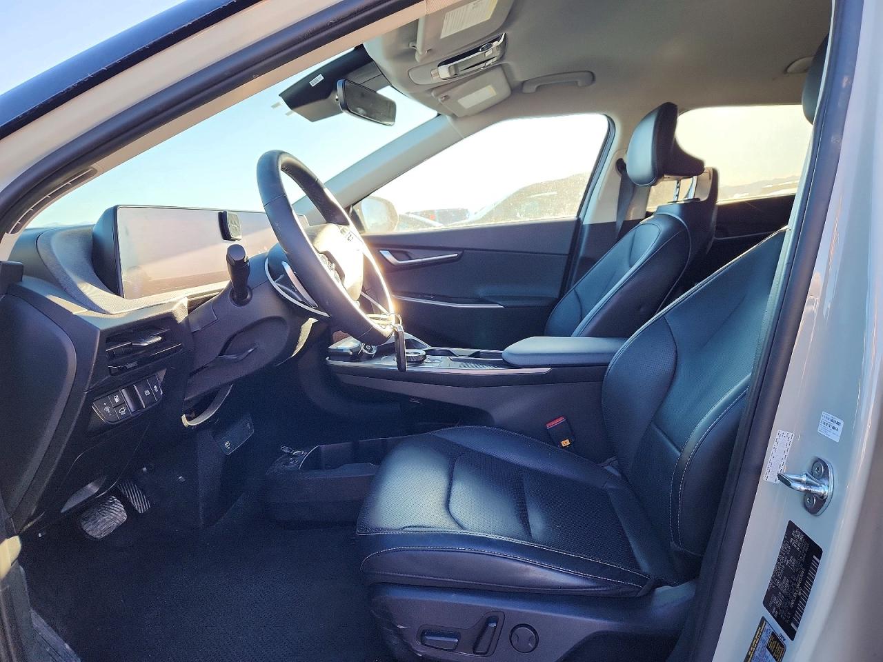 2022 KIA EV6 WIND photo 13