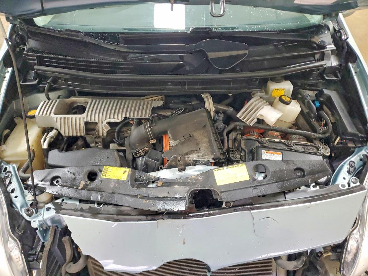 2013 TOYOTA PRIUS THREE photo 21