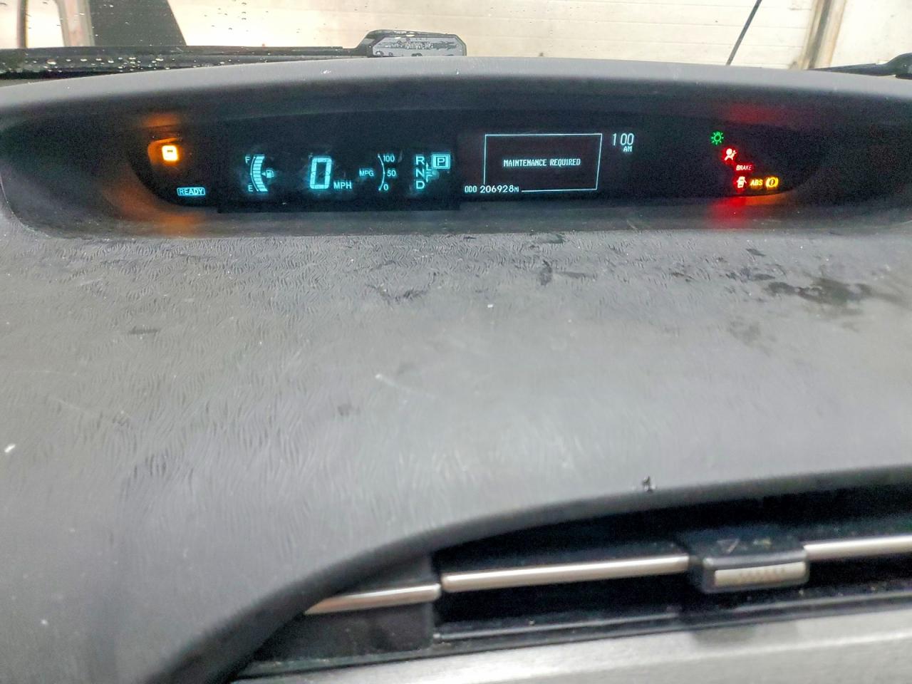 2013 TOYOTA PRIUS THREE photo 17