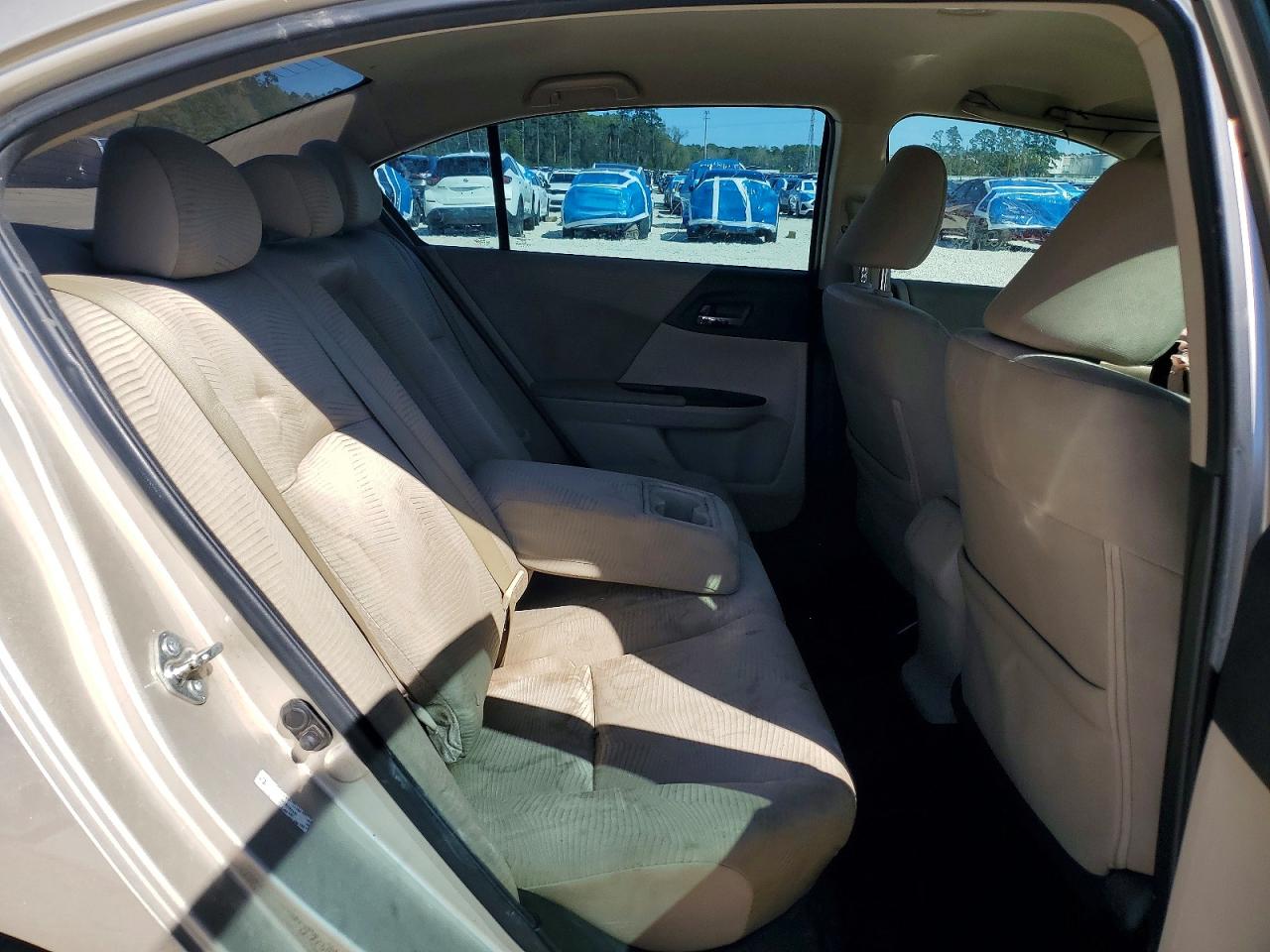 2014 HONDA ACCORD LX photo 19