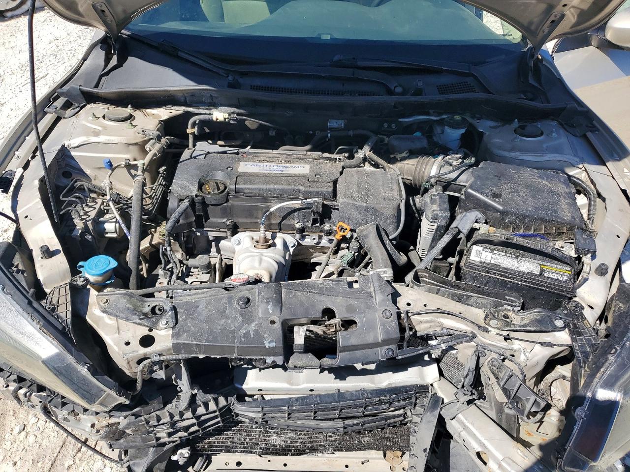 2014 HONDA ACCORD LX photo 21