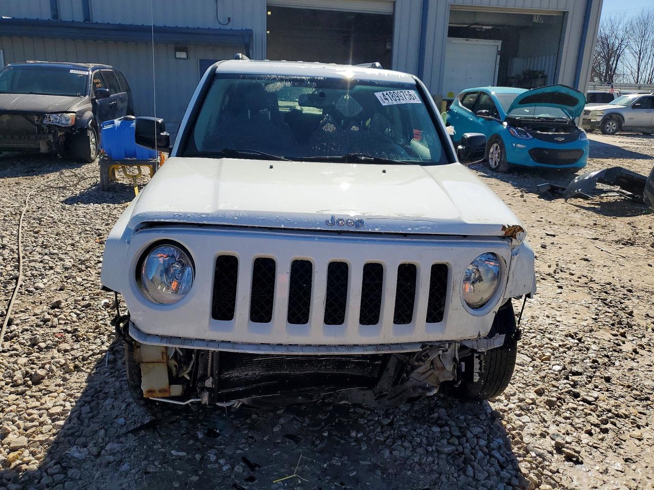 2017 JEEP PATRIOT LATITUDE photo 5