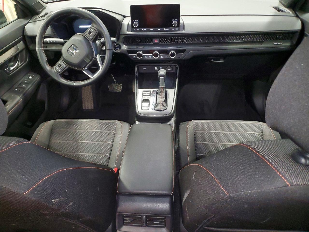 2025 HONDA CR-V SPORT photo 8