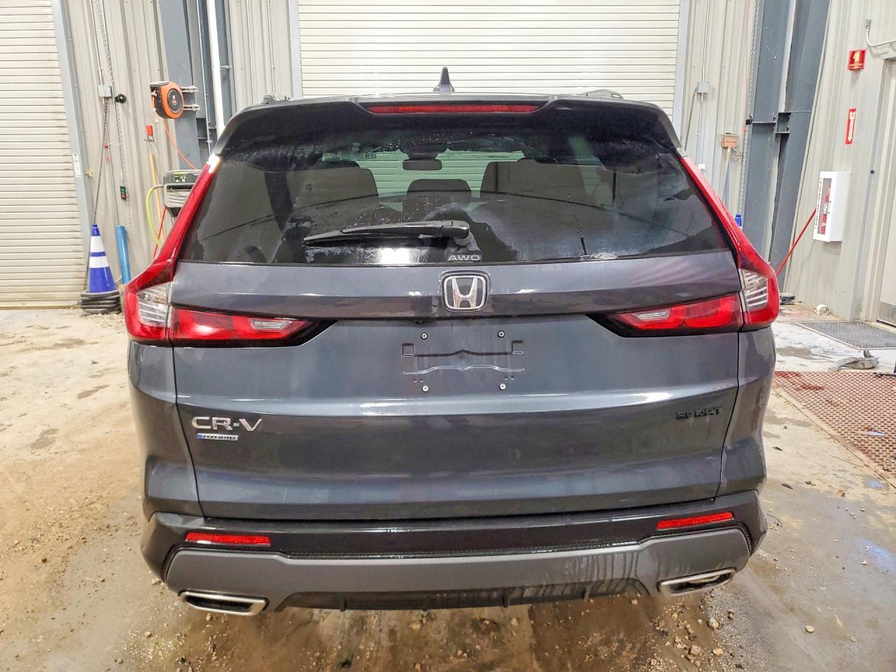 2025 HONDA CR-V SPORT photo 6