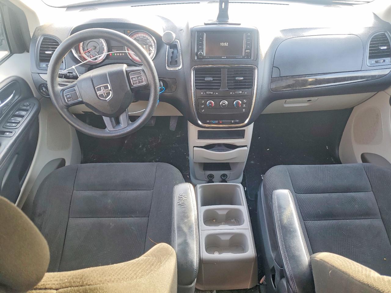 2015 DODGE GRAND CARAVAN SE photo 8