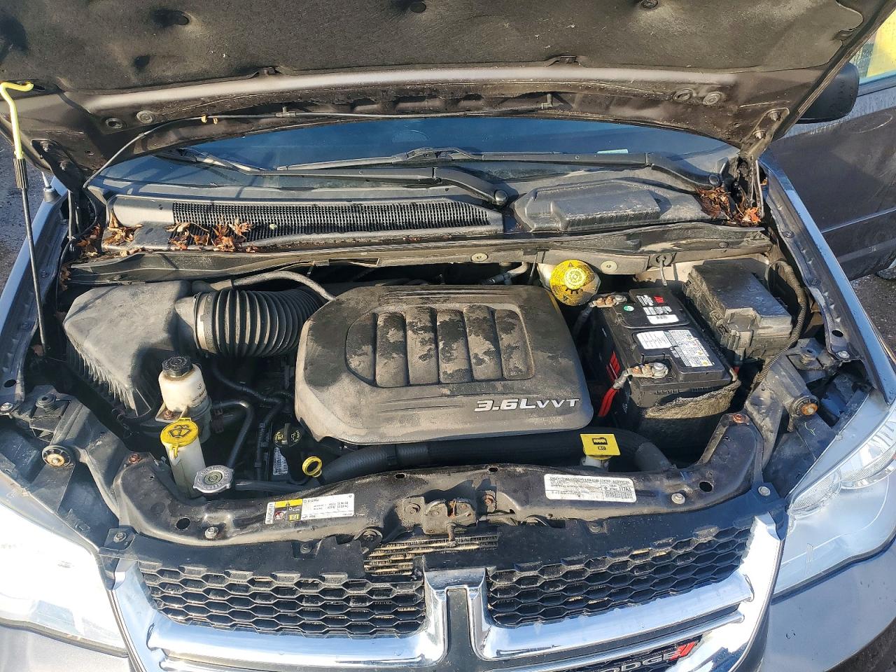 2015 DODGE GRAND CARAVAN SE photo 12