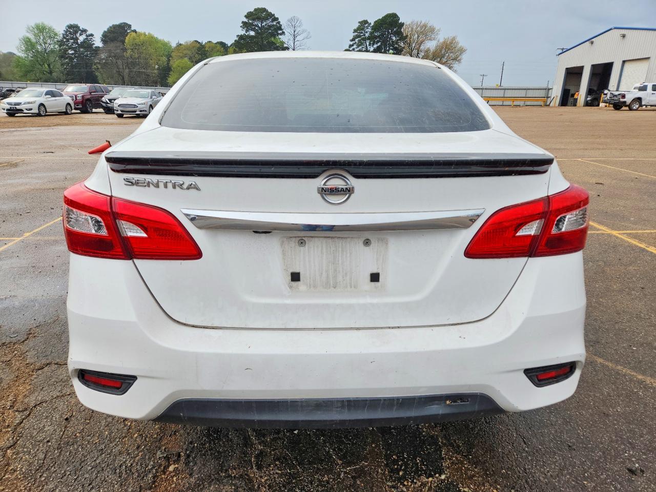 2018 NISSAN SENTRA S photo 11