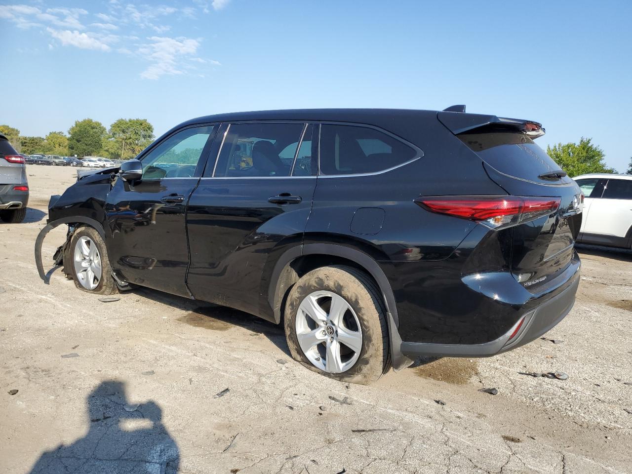 2020 TOYOTA HIGHLANDER photo 3