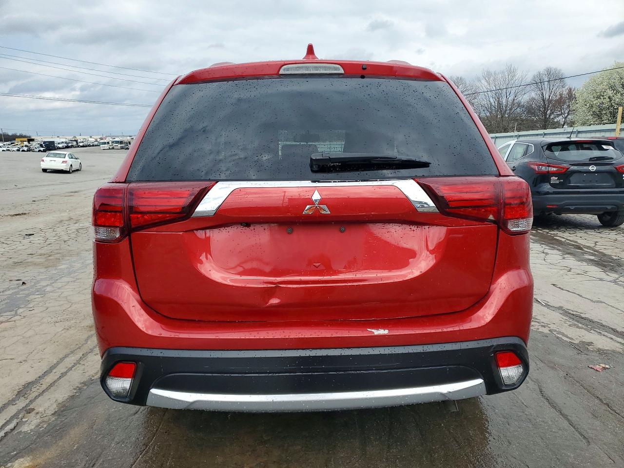 2018 MITSUBISHI OUTLANDER SE photo 6