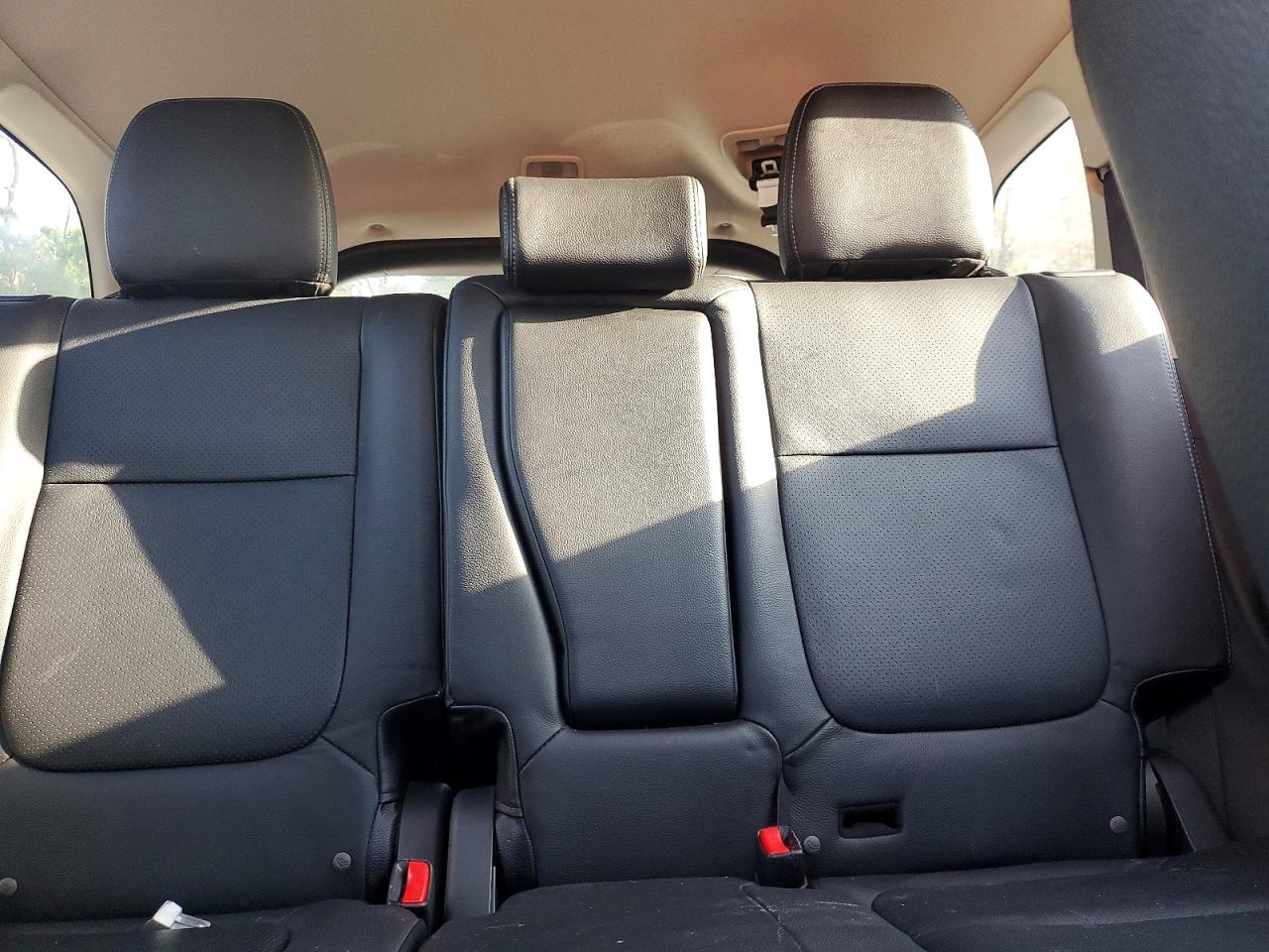 2016 MITSUBISHI OUTLANDER GT photo 19