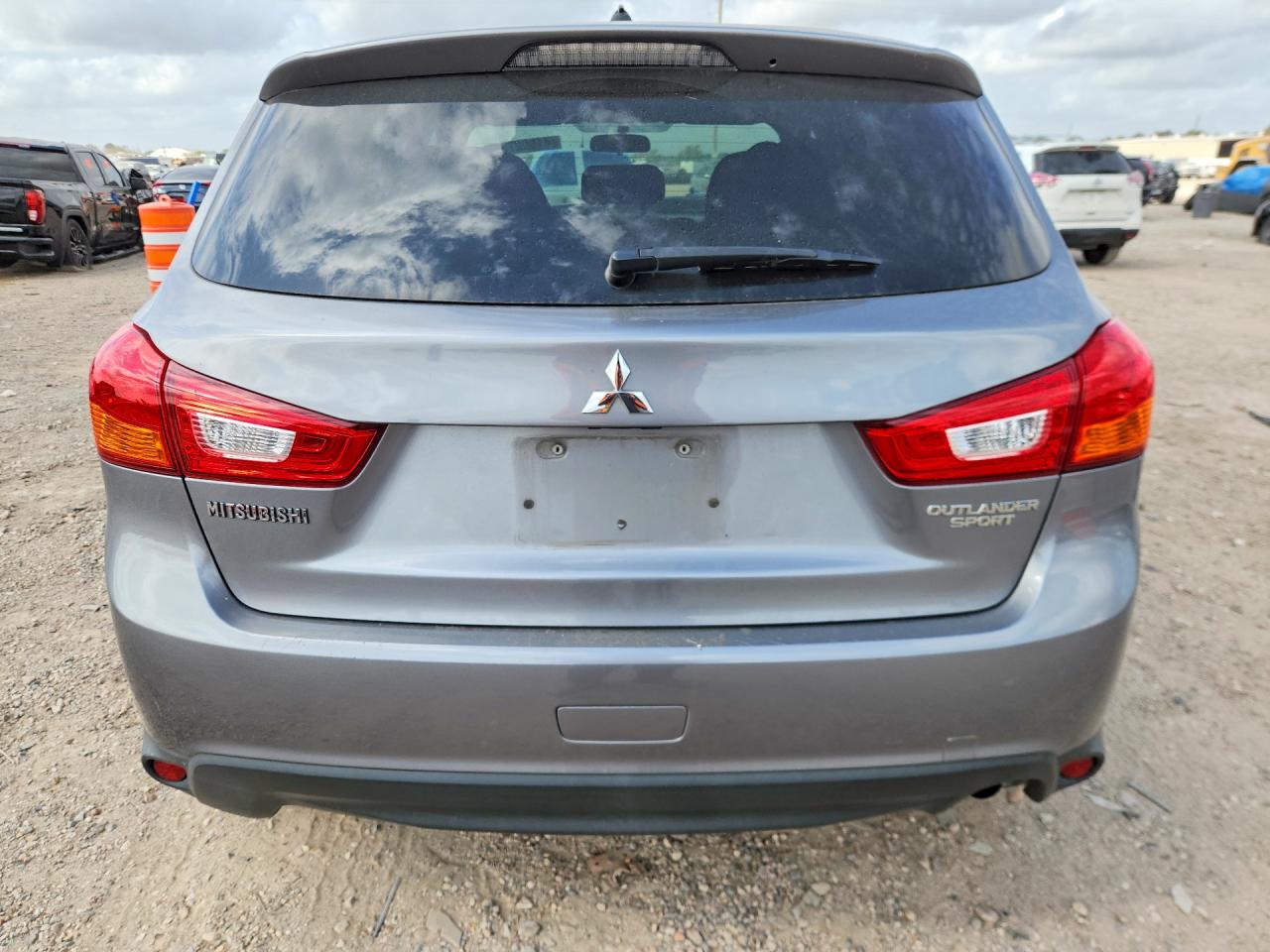 2015 MITSUBISHI OUTLANDER SPORT photo 11