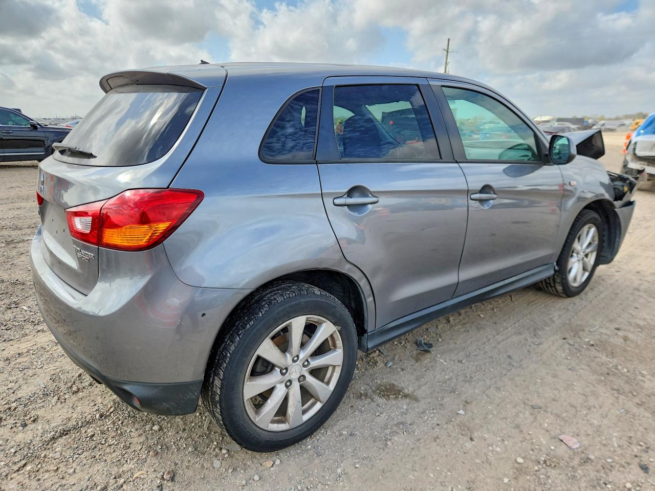 2015 MITSUBISHI OUTLANDER SPORT photo 5