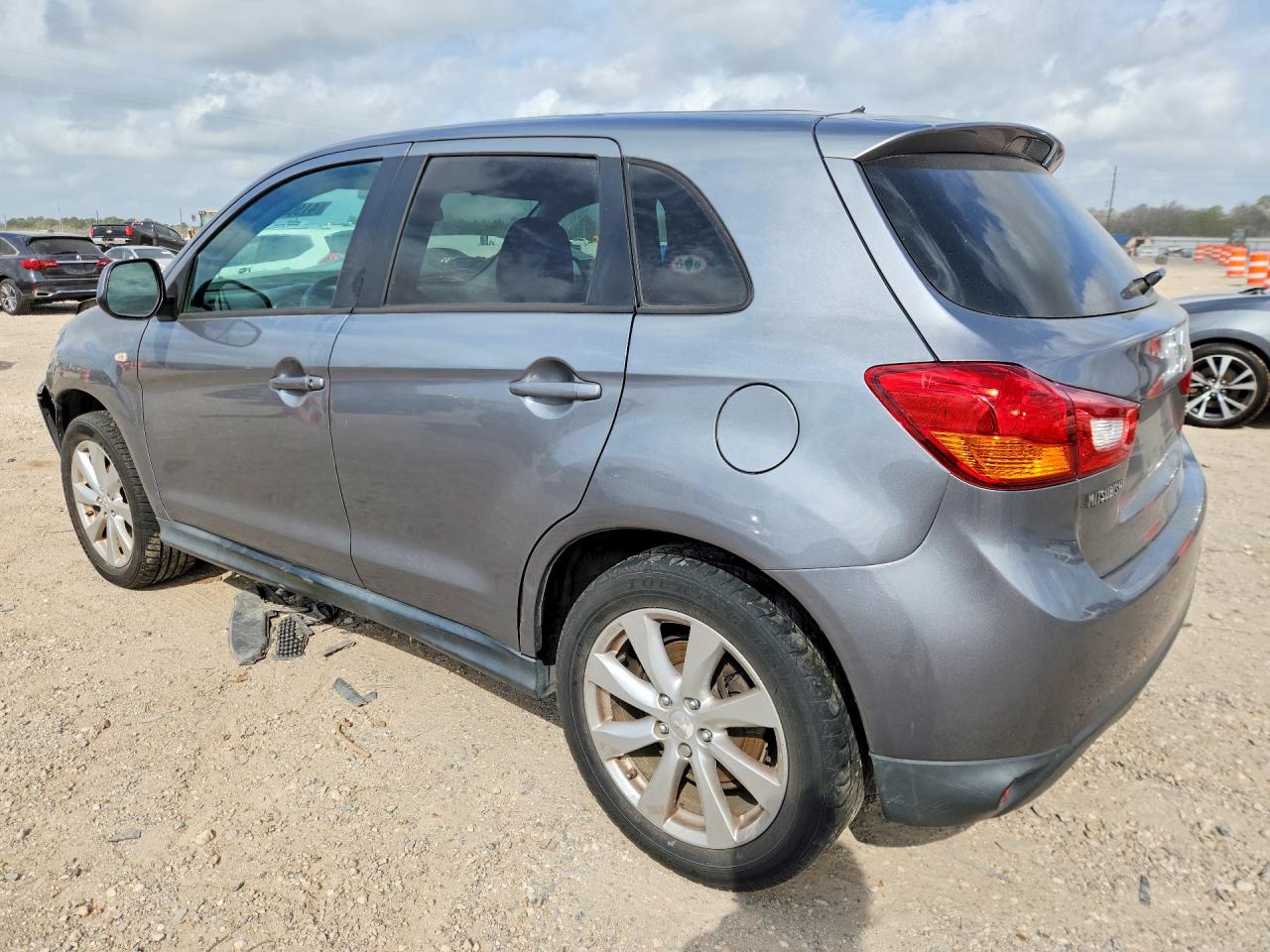 2015 MITSUBISHI OUTLANDER SPORT photo 3
