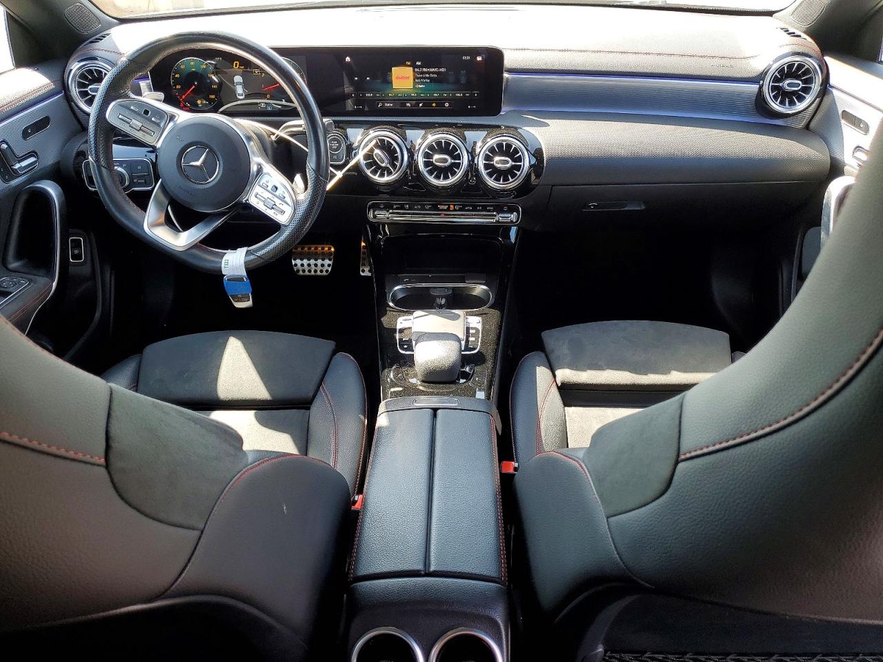 2020 MERCEDES-BENZ CLA 250 photo 8