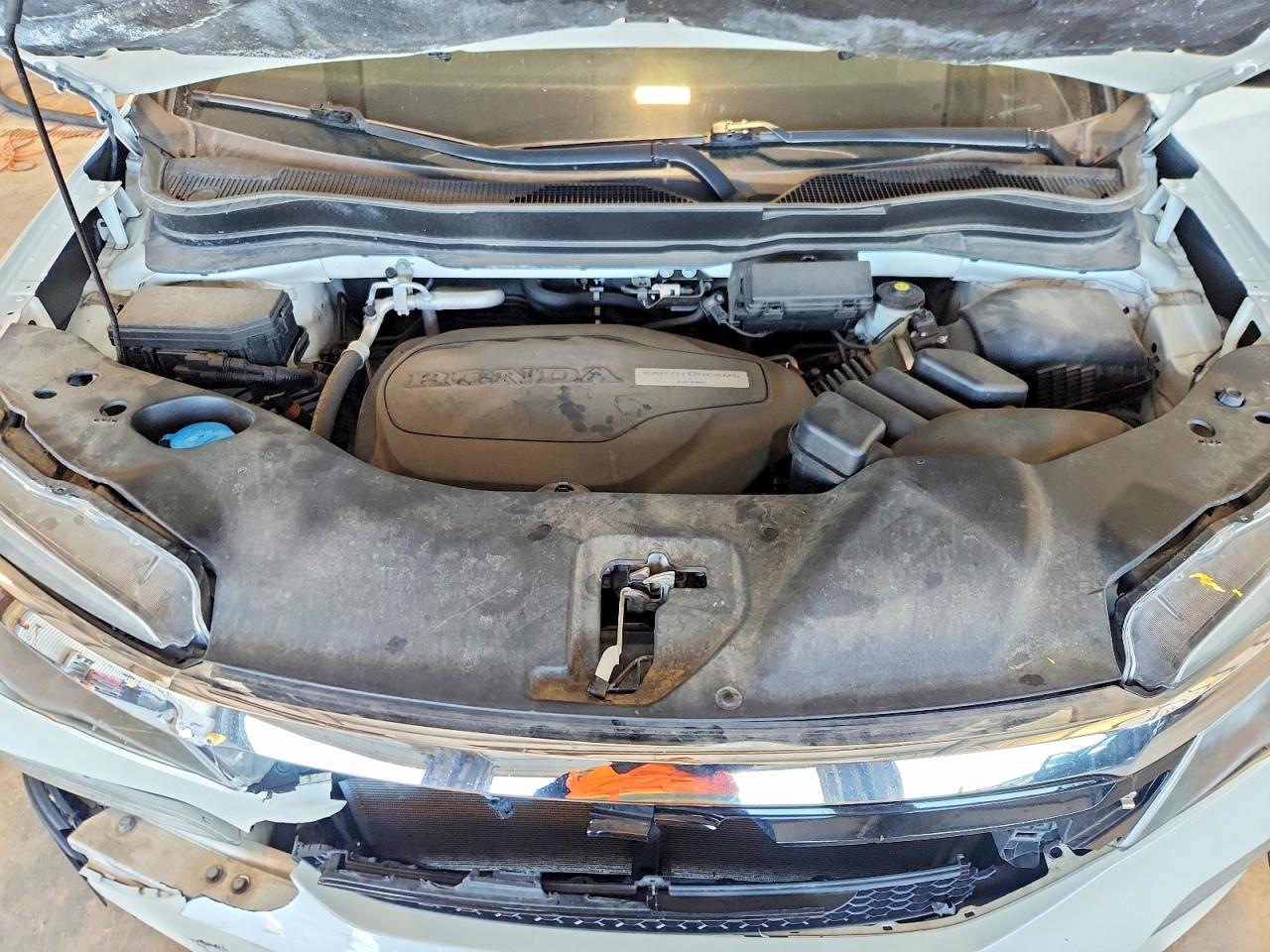 2016 HONDA PILOT TOURING photo 12