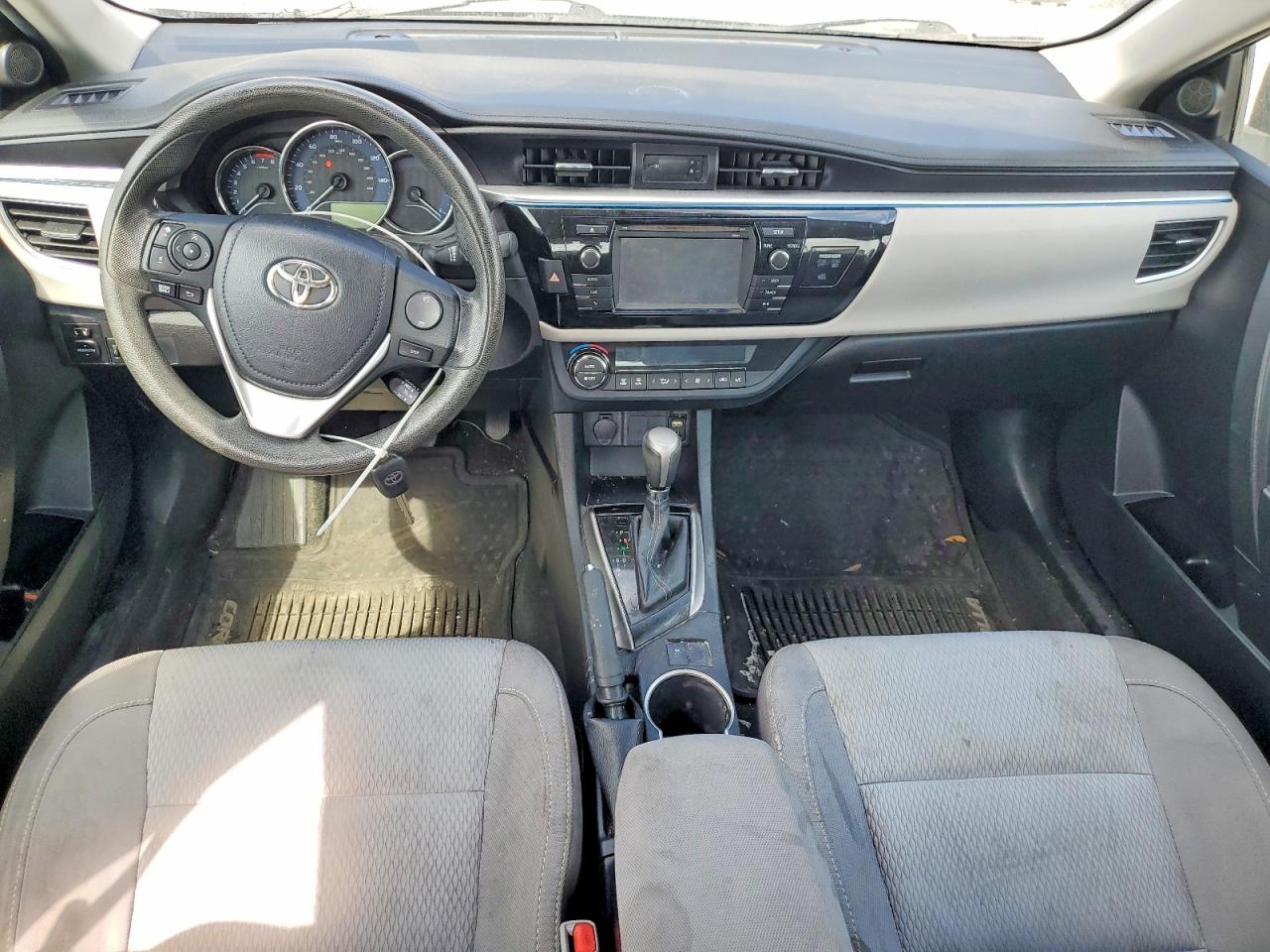 2016 TOYOTA COROLLA LE PLUS photo 15