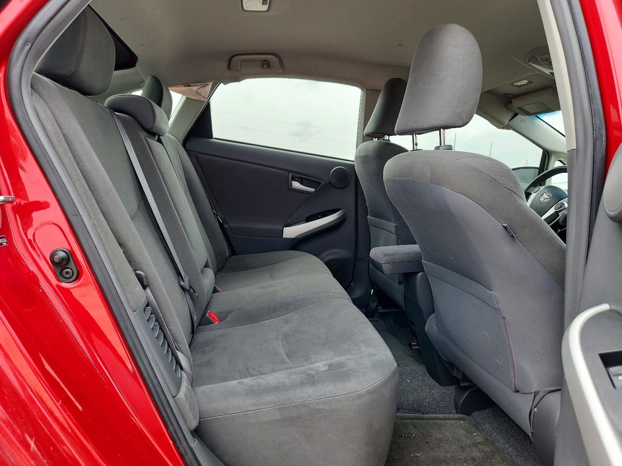 2011 TOYOTA PRIUS THREE photo 10