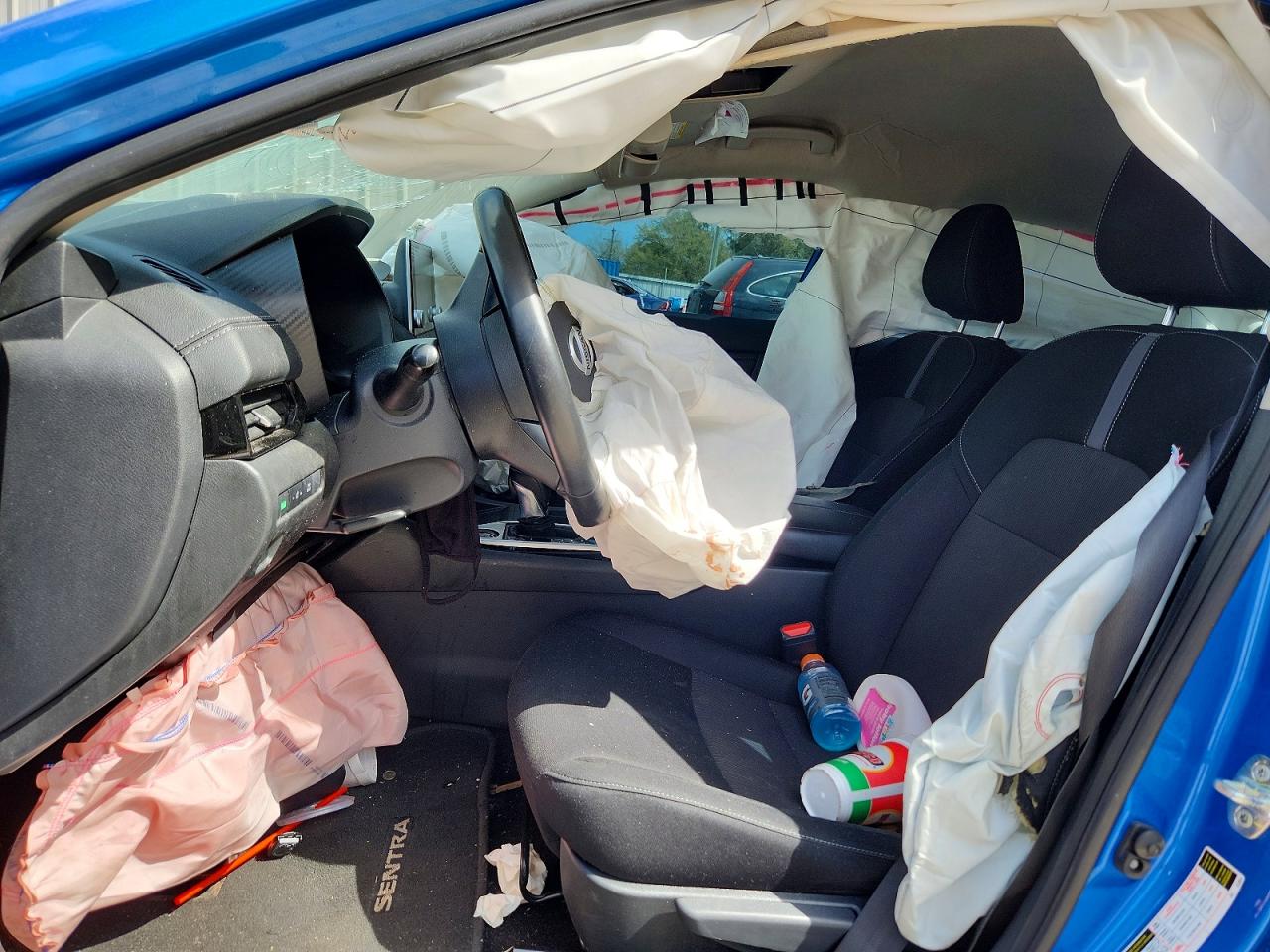 2022 NISSAN SENTRA SV photo 13