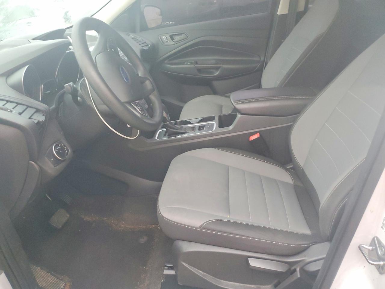 2018 FORD ESCAPE S photo 13