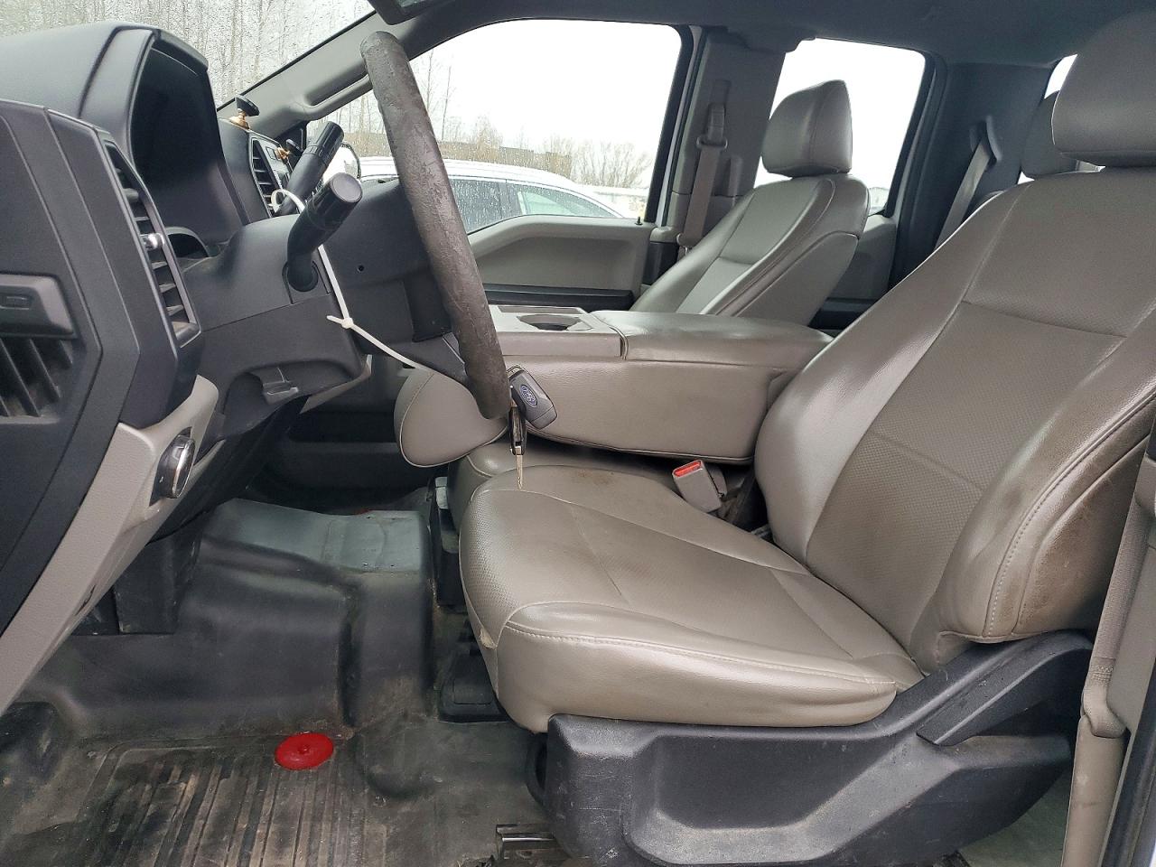 2017 FORD F150 SUPER CAB photo 13