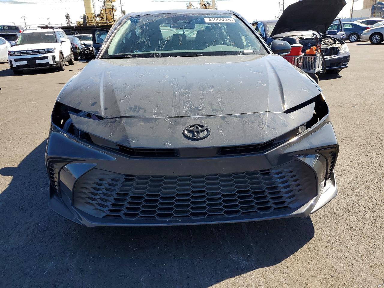 2025 TOYOTA CAMRY SE photo 9
