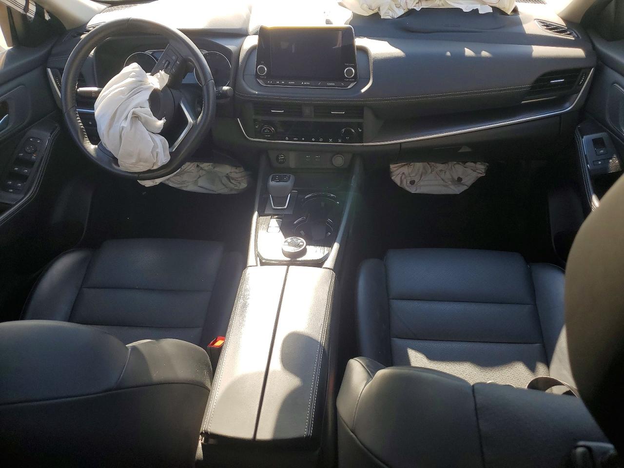 2024 NISSAN ROGUE SV photo 8