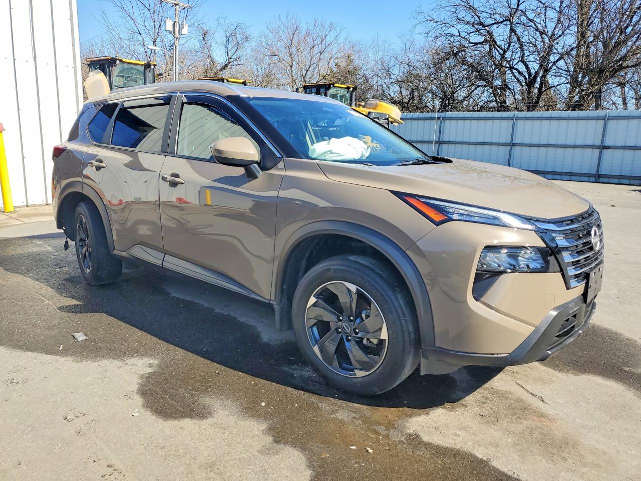 2024 NISSAN ROGUE SV photo 4