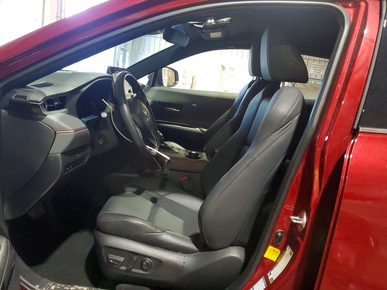 2022 TOYOTA VENZA XLE photo 7
