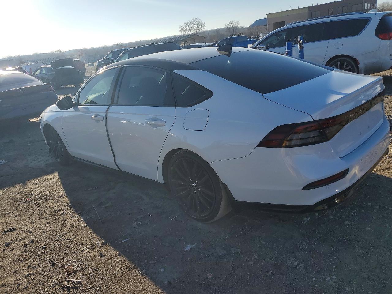 2025 HONDA ACCORD TOURING HYBRID photo 2