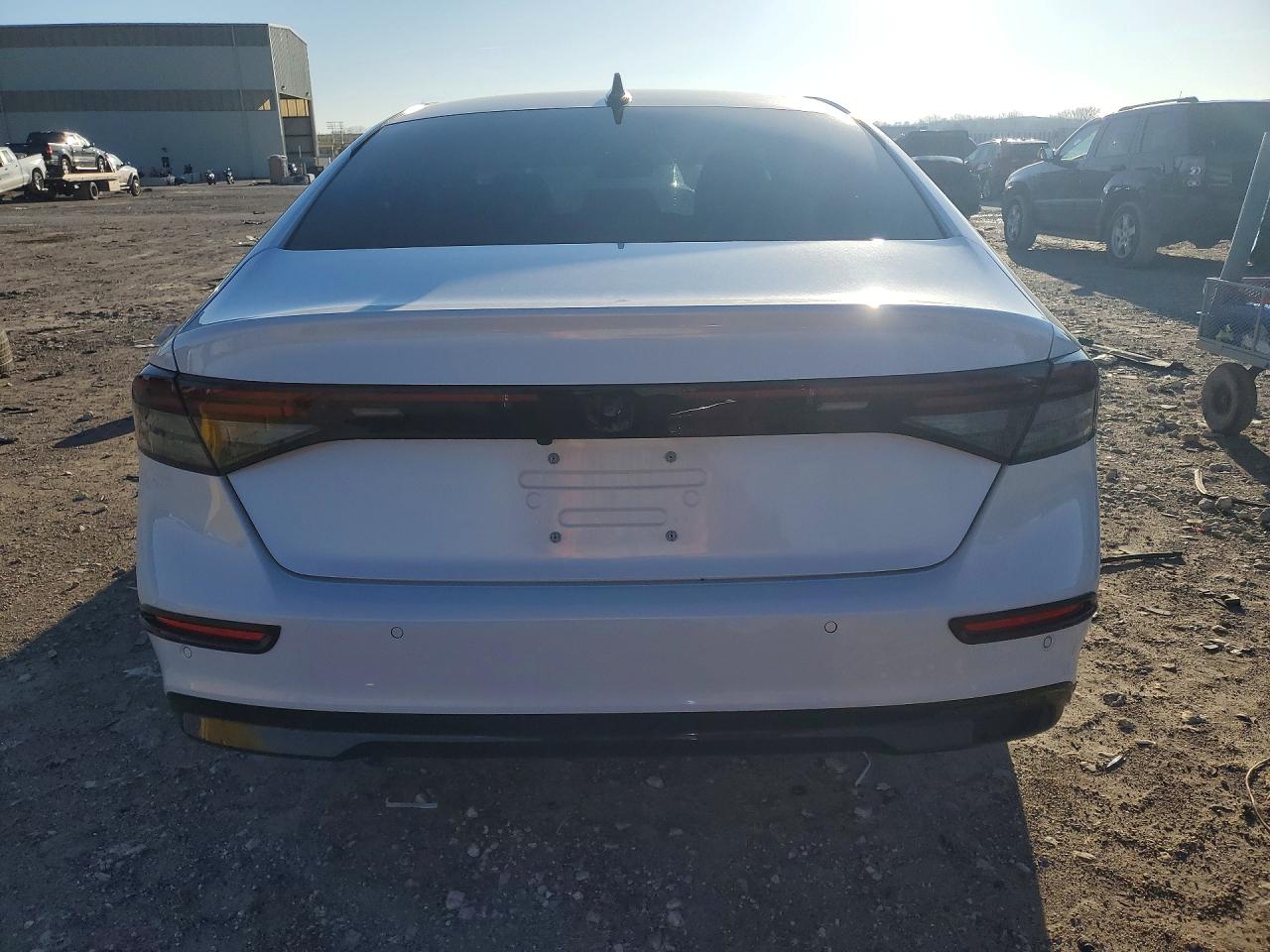 2025 HONDA ACCORD TOURING HYBRID photo 6