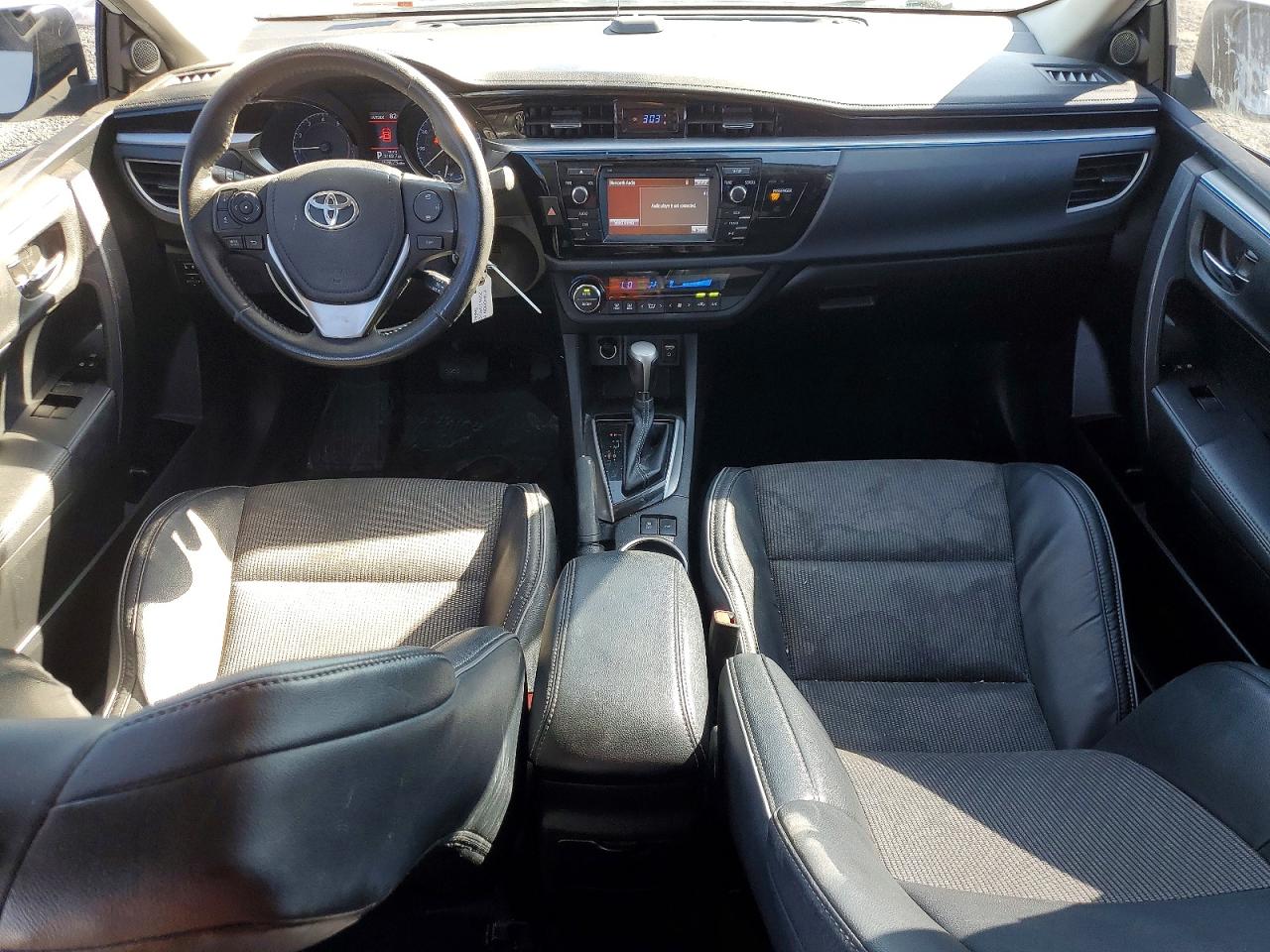 2016 TOYOTA COROLLA S photo 8