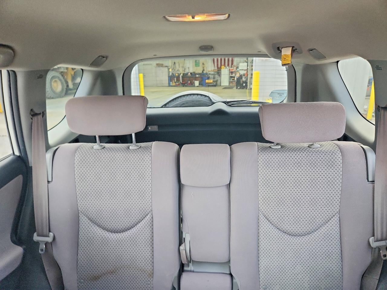 2008 TOYOTA RAV4 BASE photo 10