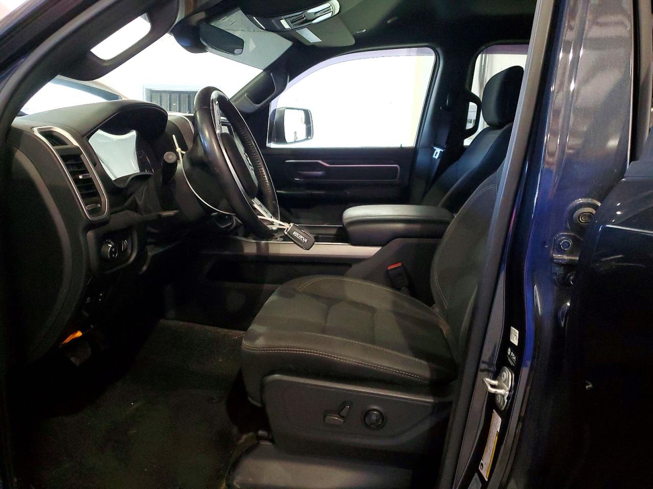 2021 RAM 1500 BIG HORN photo 13