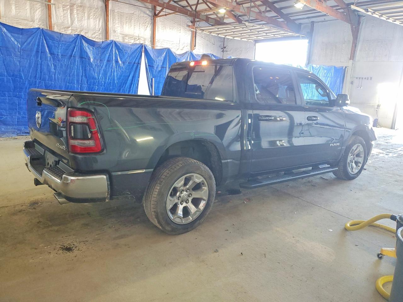 2021 RAM 1500 BIG HORN photo 5