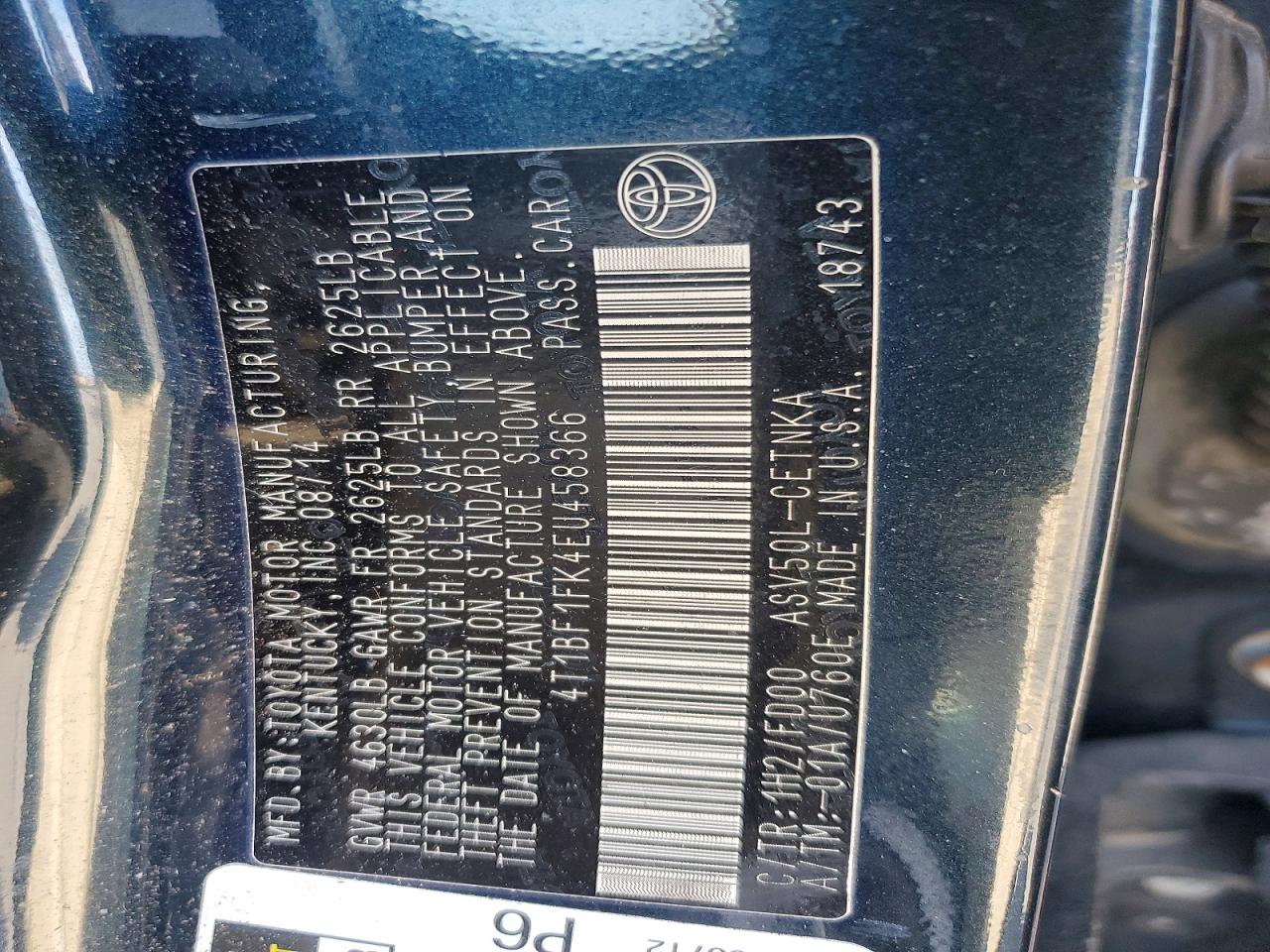 2014 TOYOTA CAMRY LE photo 12