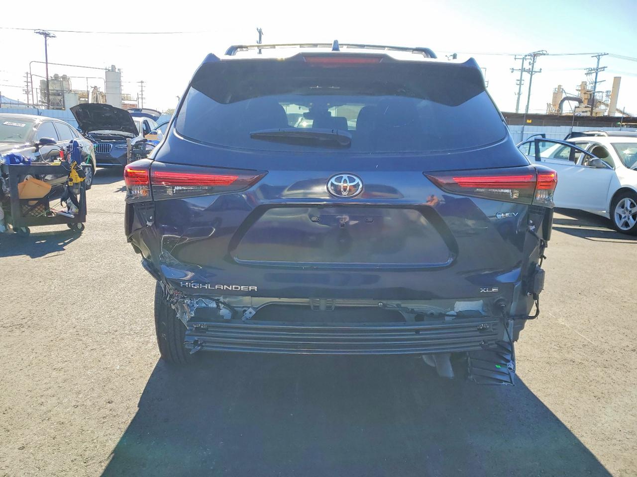 2025 TOYOTA HIGHLANDER HYBRID XLE photo 16