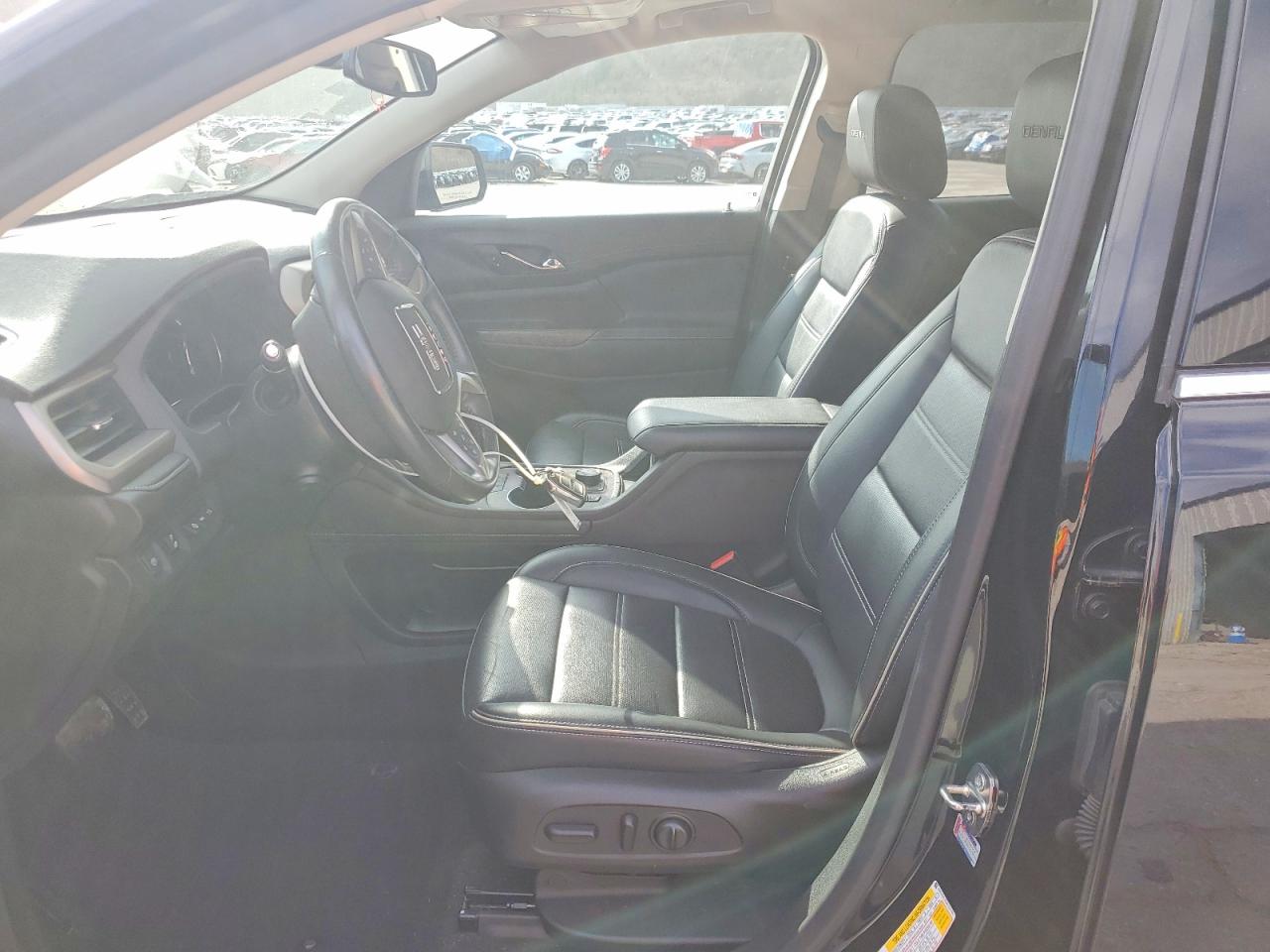 2021 GMC ACADIA DENALI photo 7
