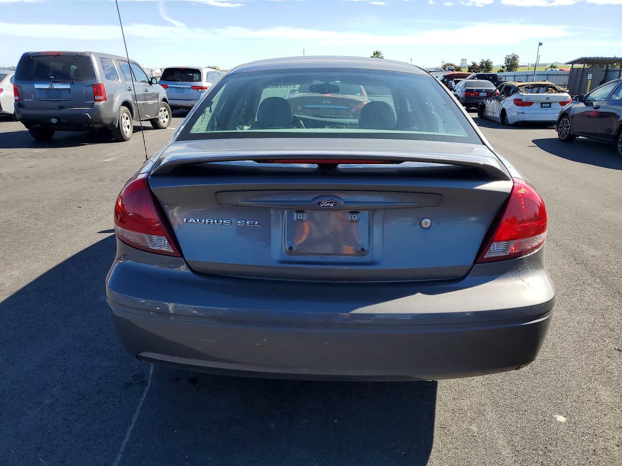 2005 FORD TAURUS SEL photo 6