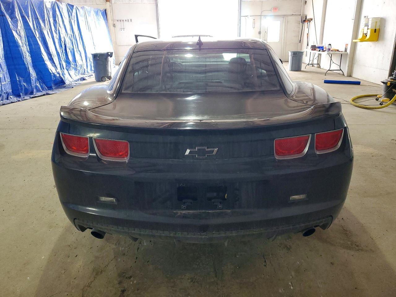 2011 CHEVROLET CAMARO LS photo 6