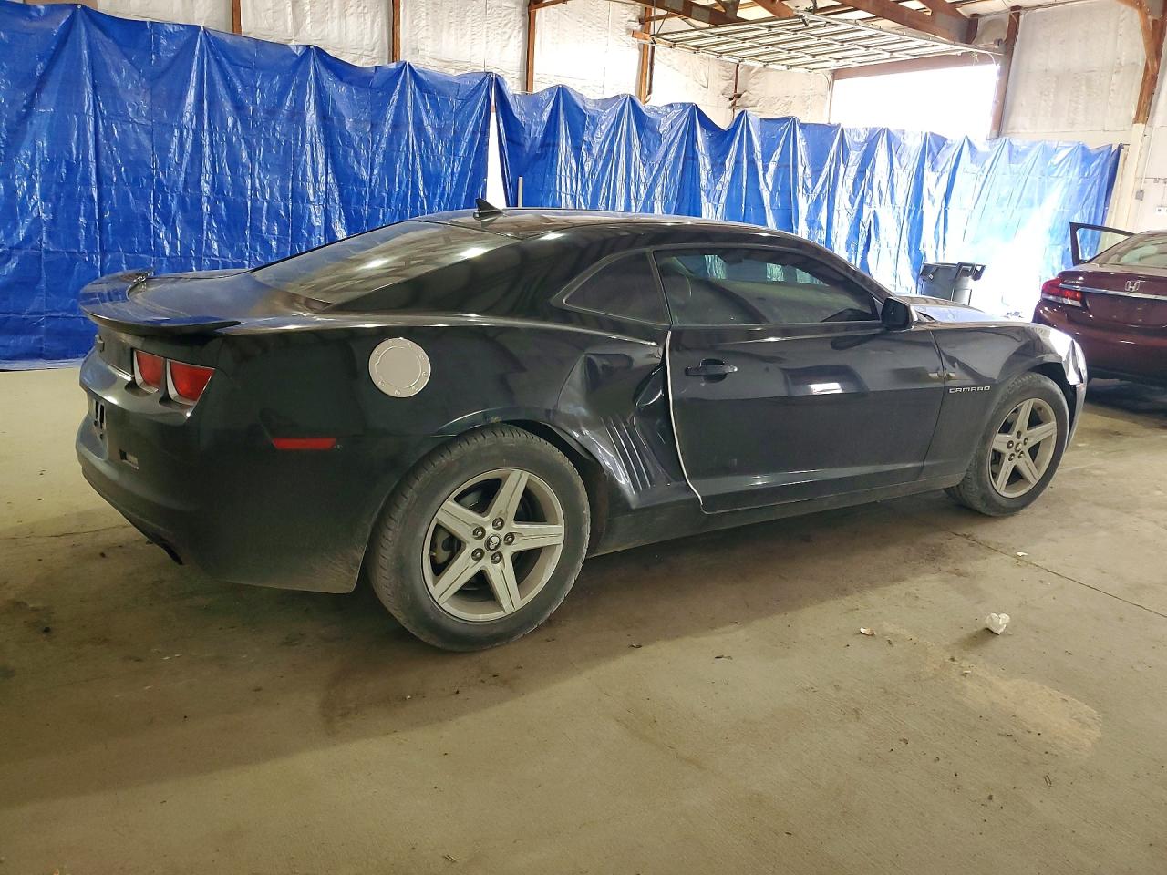 2011 CHEVROLET CAMARO LS photo 3