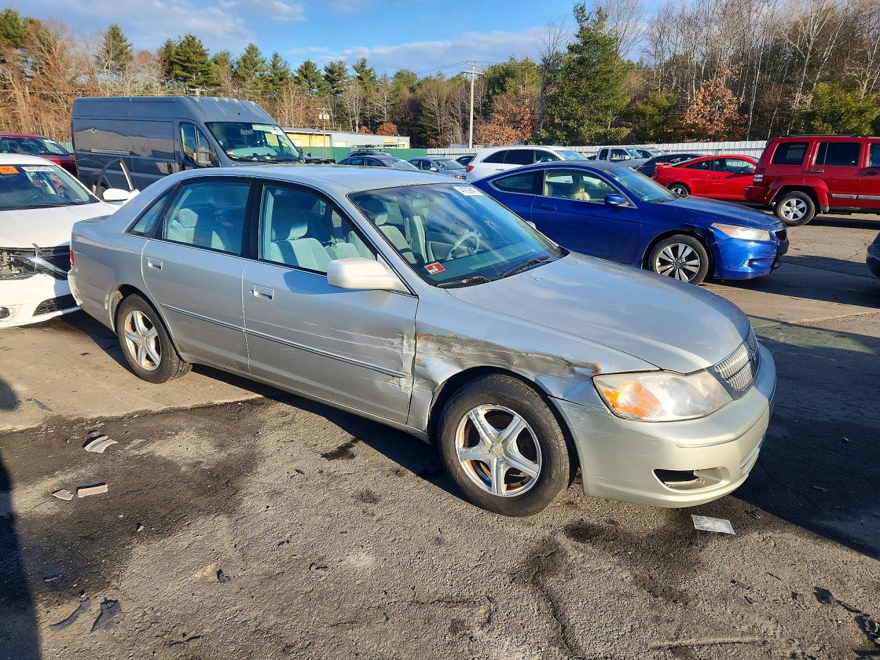 2000 TOYOTA AVALON photo 4