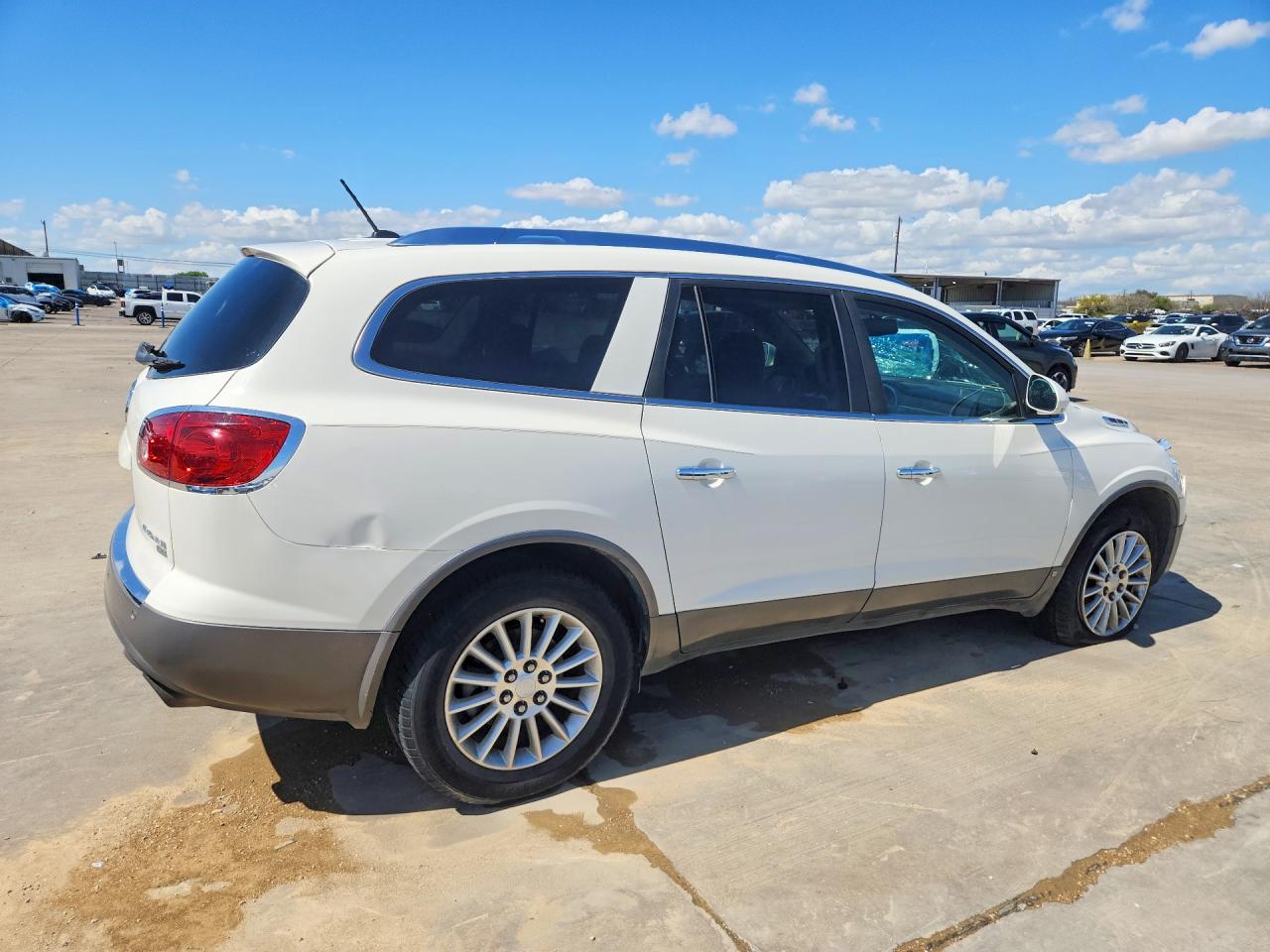 2010 BUICK ENCLAVE CXL photo 7