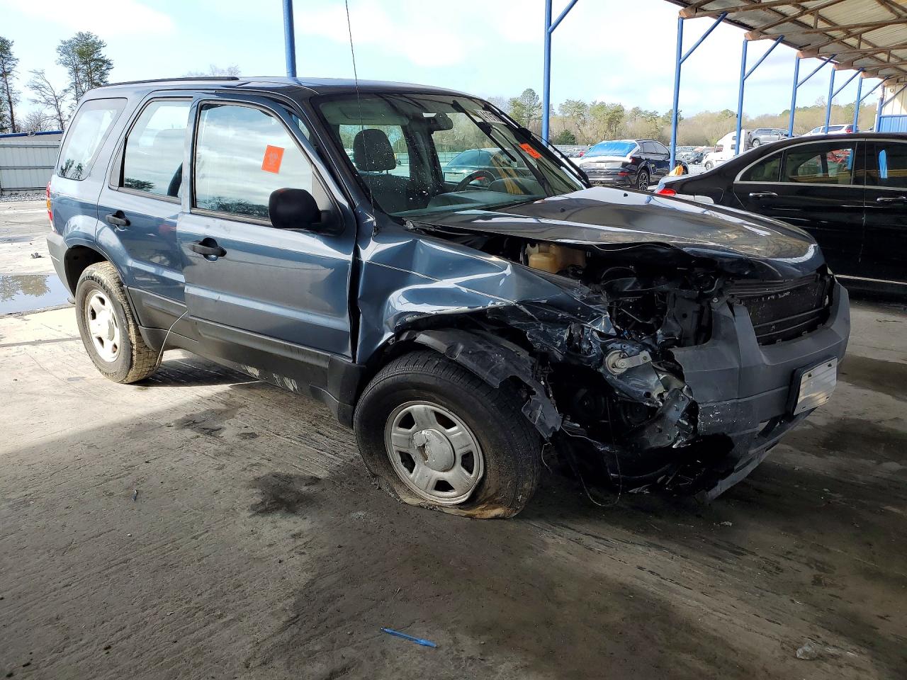 2005 FORD ESCAPE XLS photo 4