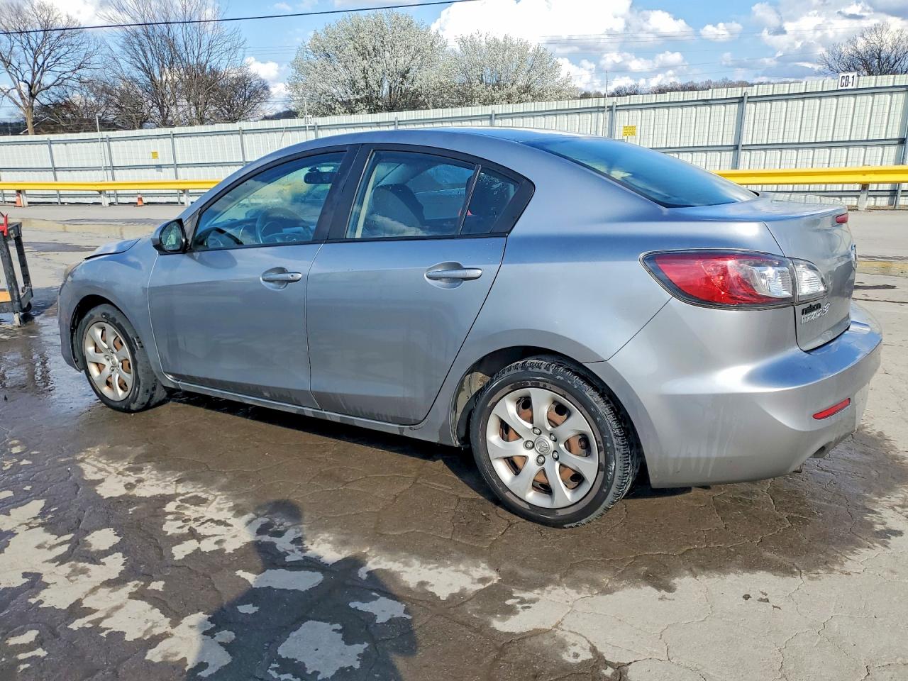 2013 MAZDA 3 I photo 3