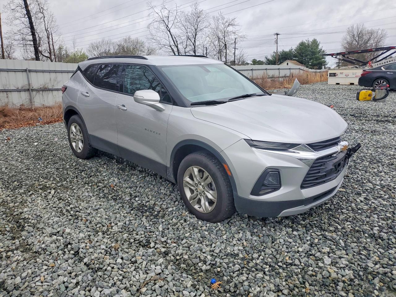 2020 CHEVROLET BLAZER 2LT photo 4