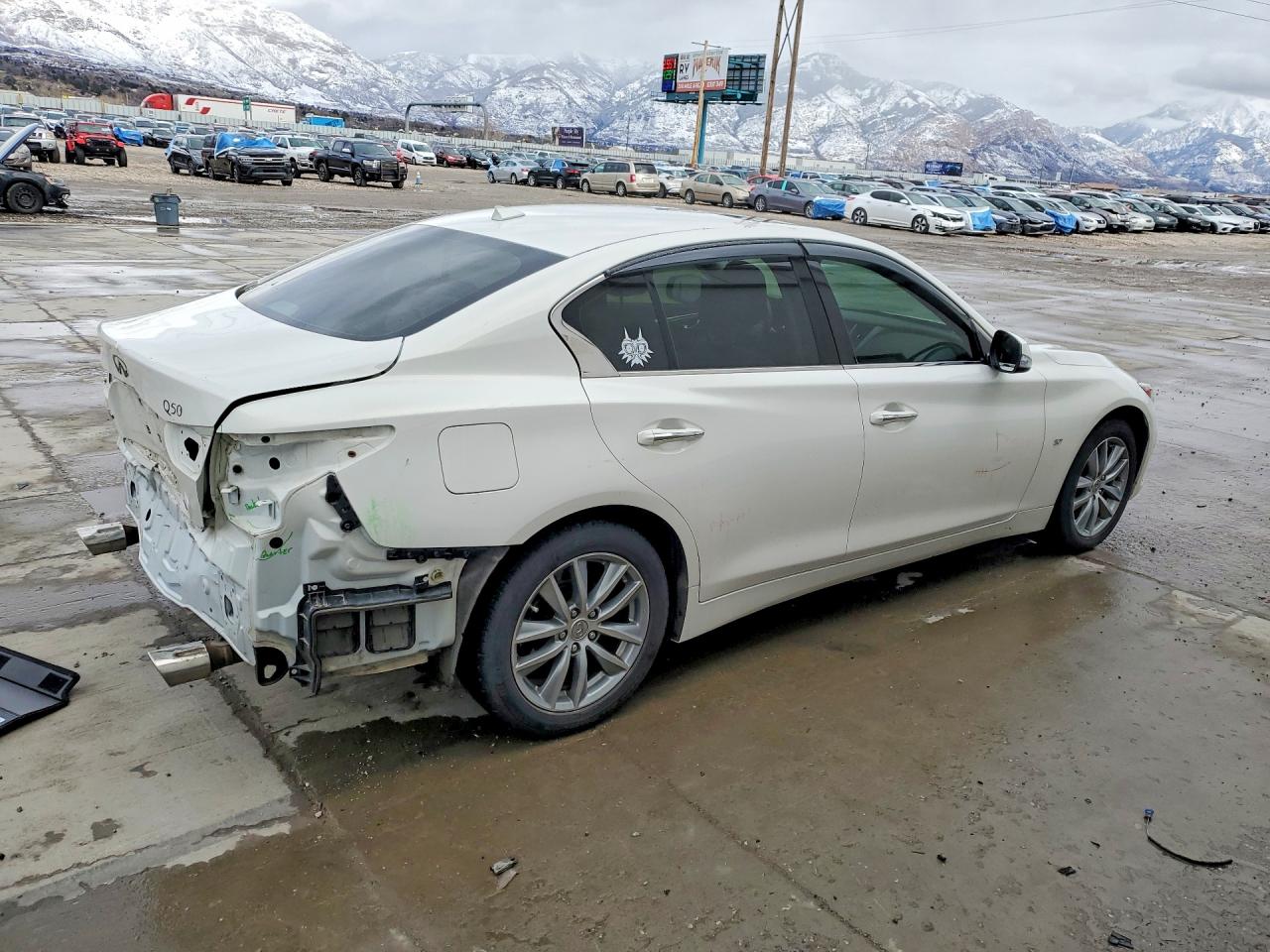 2015 INFINITI Q50 PREMIUM photo 3
